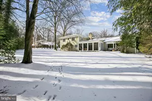 9421 Thrush Ln, Potomac, MD 20854 - Photo 13