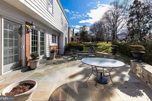 12812 Deep Spring Dr, Potomac, MD 20854 - Photo 11