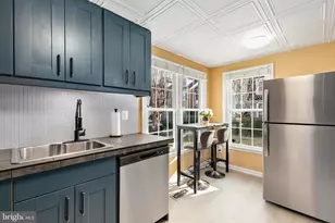 8736 Ravenglass Way, Montgomery Village, MD 20886 - Photo 11