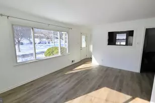 12217 Valleywood Dr, Silver Spring, MD 20902 - Photo 7