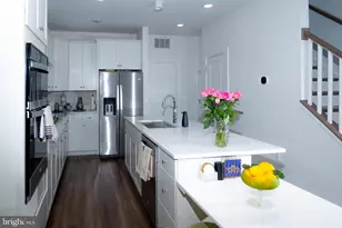 16132 Frederick Rd, Rockville, MD 20850 - Photo 3