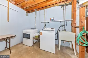 17707 Amity Dr, Gaithersburg, MD 20877 - Photo 39