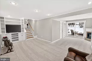 24013 Bush Hill Rd, Gaithersburg, MD 20882 - Photo 25