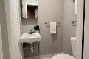 23 Old Creek Ct, Potomac, MD 20854 - Photo 33
