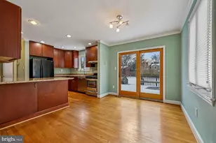 4212 Matthews Ln, Kensington, MD 20895 - Photo 15