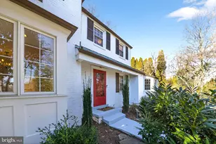 5410 Bradley Blvd, Bethesda, MD 20814 - Photo 3