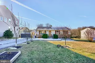 10100 Lewis Dr, Damascus, MD 20872 - Photo 3