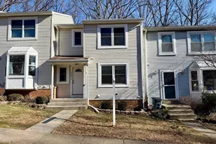 18841 Summer Oak Ct, Germantown, MD 20874 - Photo 1