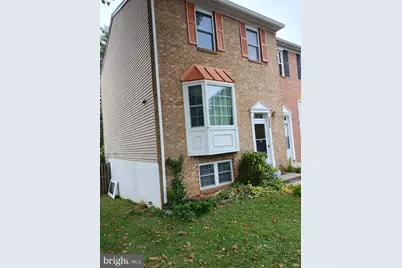 1086 Travis Lane, Gaithersburg, MD 20879 - Photo 1