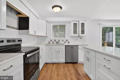 7827 Archbold Terrace, Cabin John, MD 20818 - Photo 5