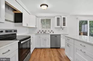 7827 Archbold Terrace, Cabin John, MD 20818 - Photo 5