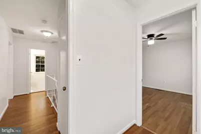 8208 Gainsborough Court W, Potomac, MD 20854 - Photo 21