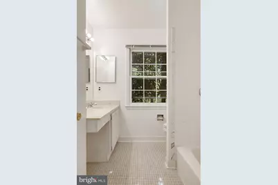 8208 Gainsborough Court W, Potomac, MD 20854 - Photo 53