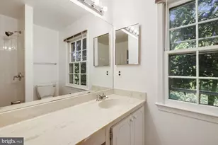 8208 Gainsborough Ct W, Potomac, MD 20854 - Photo 41