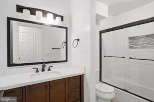 5810 Inman Park Cir, Rockville, MD 20852 - Photo 7