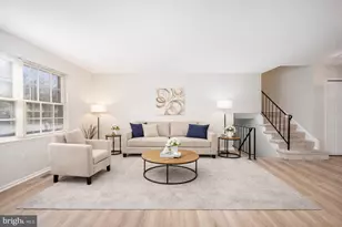 7 Elmwood Ct, Rockville, MD 20850 - Photo 3