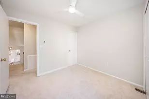 7 Elmwood Ct, Rockville, MD 20850 - Photo 37