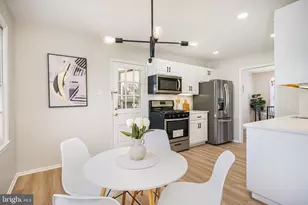 7 Elmwood Ct, Rockville, MD 20850 - Photo 9