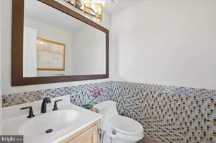 11221 Welland St, North Potomac, MD 20878 - Photo 25