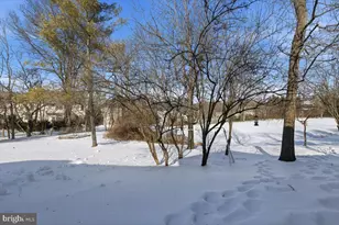 11221 Welland St, North Potomac, MD 20878 - Photo 55