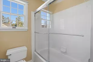 11221 Welland St, North Potomac, MD 20878 - Photo 43