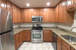 11710 Old Georgetown Rd, North Bethesda, MD 20852 - Photo 3