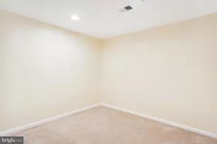 13243 Autumn Mist Cir, Germantown, MD 20874 - Photo 19