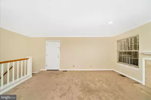 10713 Hampton Mill Terrace, Rockville, MD 20852 - Photo 9