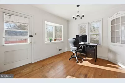 703 Northwest Drive, Silver Spring, MD 20901 - Photo 7
