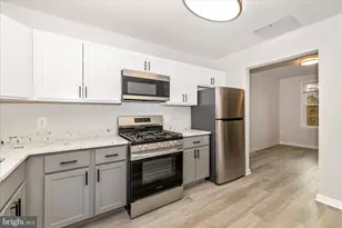 828 Quince Orchard Blvd, Gaithersburg, MD 20878 - Photo 29