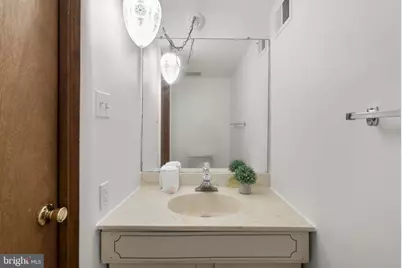 12236 Greenleaf Avenue, Rockville, MD 20854 - Photo 27