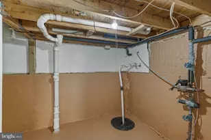 811 Flagler Dr, Gaithersburg, MD 20878 - Photo 27