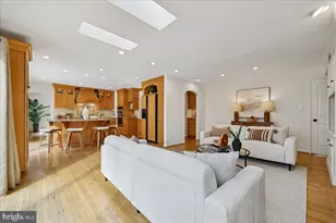 9625 Reach Rd, Potomac, MD 20854 - Photo 19