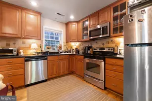 4852 Bradley Blvd, Chevy Chase, MD 20815 - Photo 5