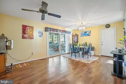 8217 Mountain Laurel Lane, Gaithersburg, MD 20879 - Photo 9