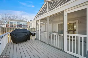 8217 Mountain Laurel Ln, Gaithersburg, MD 20879 - Photo 15