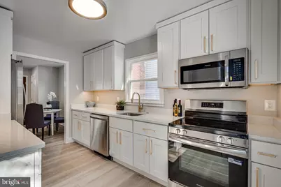 327 Howard Avenue, Rockville, MD 20850 - Photo 9