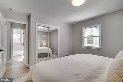 327 Howard Avenue, Rockville, MD 20850 - Photo 13