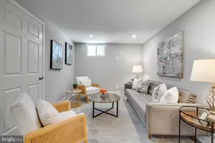 327 Howard Ave, Rockville, MD 20850 - Photo 19