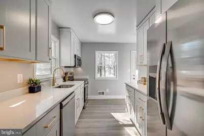 327 Howard Avenue, Rockville, MD 20850 - Photo 11