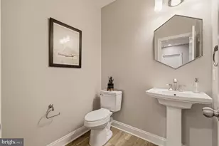 805 Lower Barn Wy, Olney, MD 20832 - Photo 29