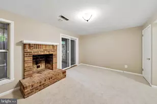 2062 Derby Ridge Ln, Silver Spring, MD 20910 - Photo 37
