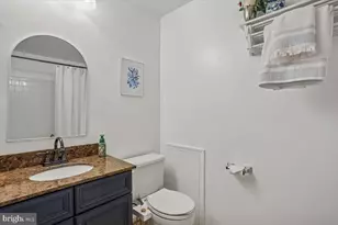 9201 Broadwater Dr, Gaithersburg, MD 20879 - Photo 19