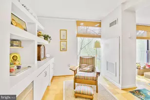 2100 Washington Ave, Silver Spring, MD 20910 - Photo 13