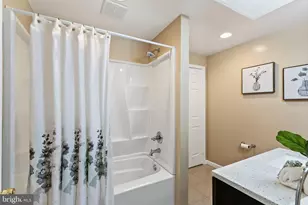 10133 Peanut Mill Dr, Gaithersburg, MD 20882 - Photo 45