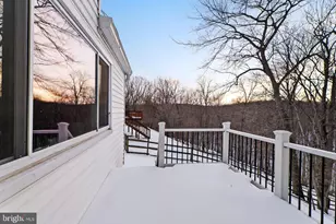 10133 Peanut Mill Dr, Gaithersburg, MD 20882 - Photo 27