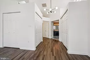 8 Crusader Ct, Germantown, MD 20874 - Photo 29