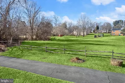 20821 Brooke Knolls Road, Gaithersburg, MD 20882 - Photo 13