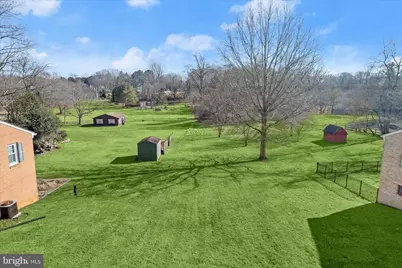 20821 Brooke Knolls Road, Gaithersburg, MD 20882 - Photo 25