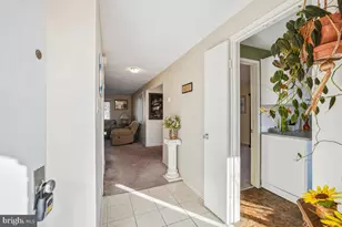 10559 Cambridge Ct, Montgomery Village, MD 20886 - Photo 3